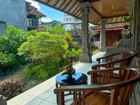 Sari Bungalows